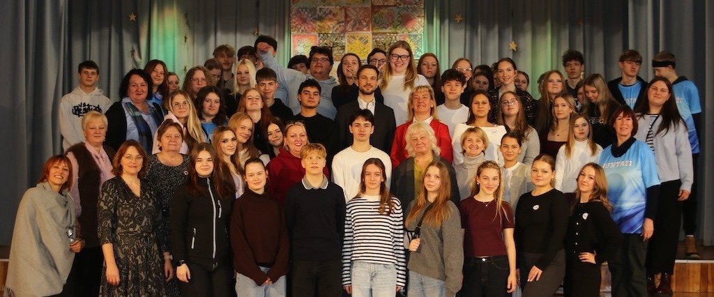 Skolēni pašpārvalžu forumā „Jaunieši Nākotnei
